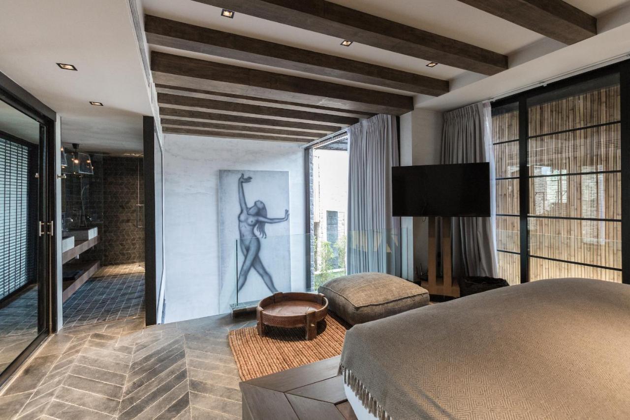 Clay Samui - Beachfront Villaer *