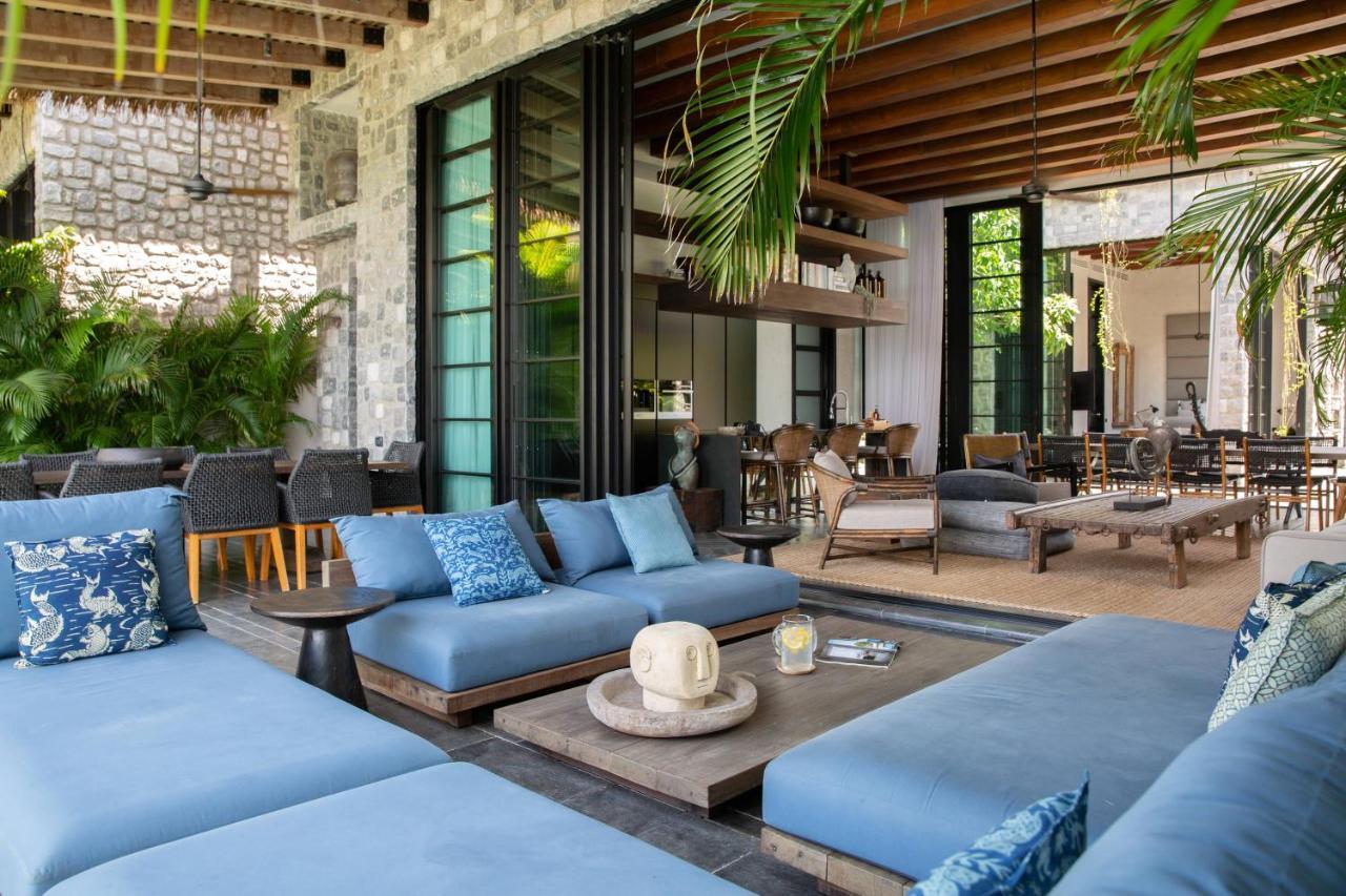 Clay Samui - Beachfront Villaer *